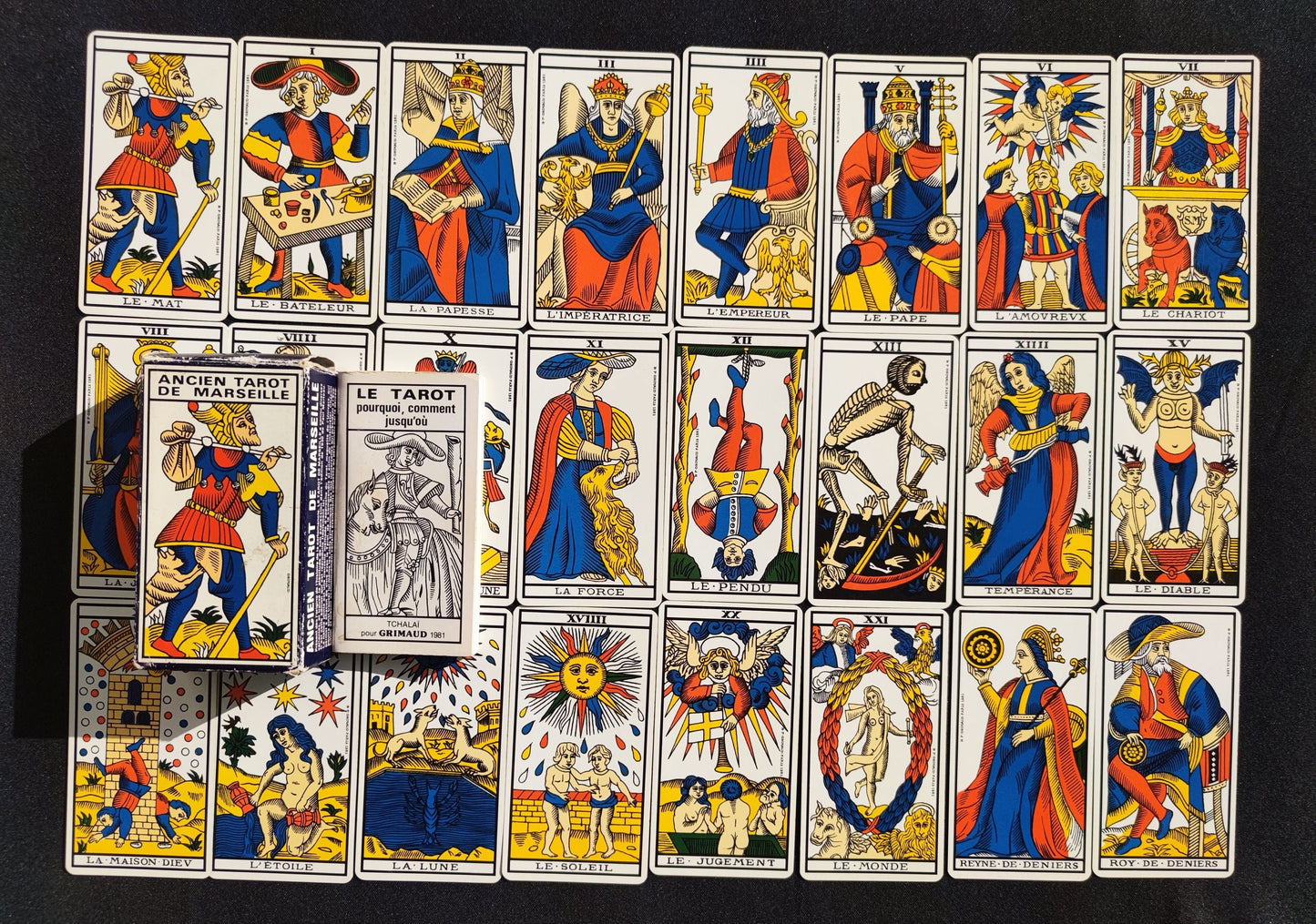 Tarot of Marseille Tchalaï 1981-Grimaud-gift-divination-cartomancy-clairvoyance-fortune telling- tarot deck-esotericism-prediction