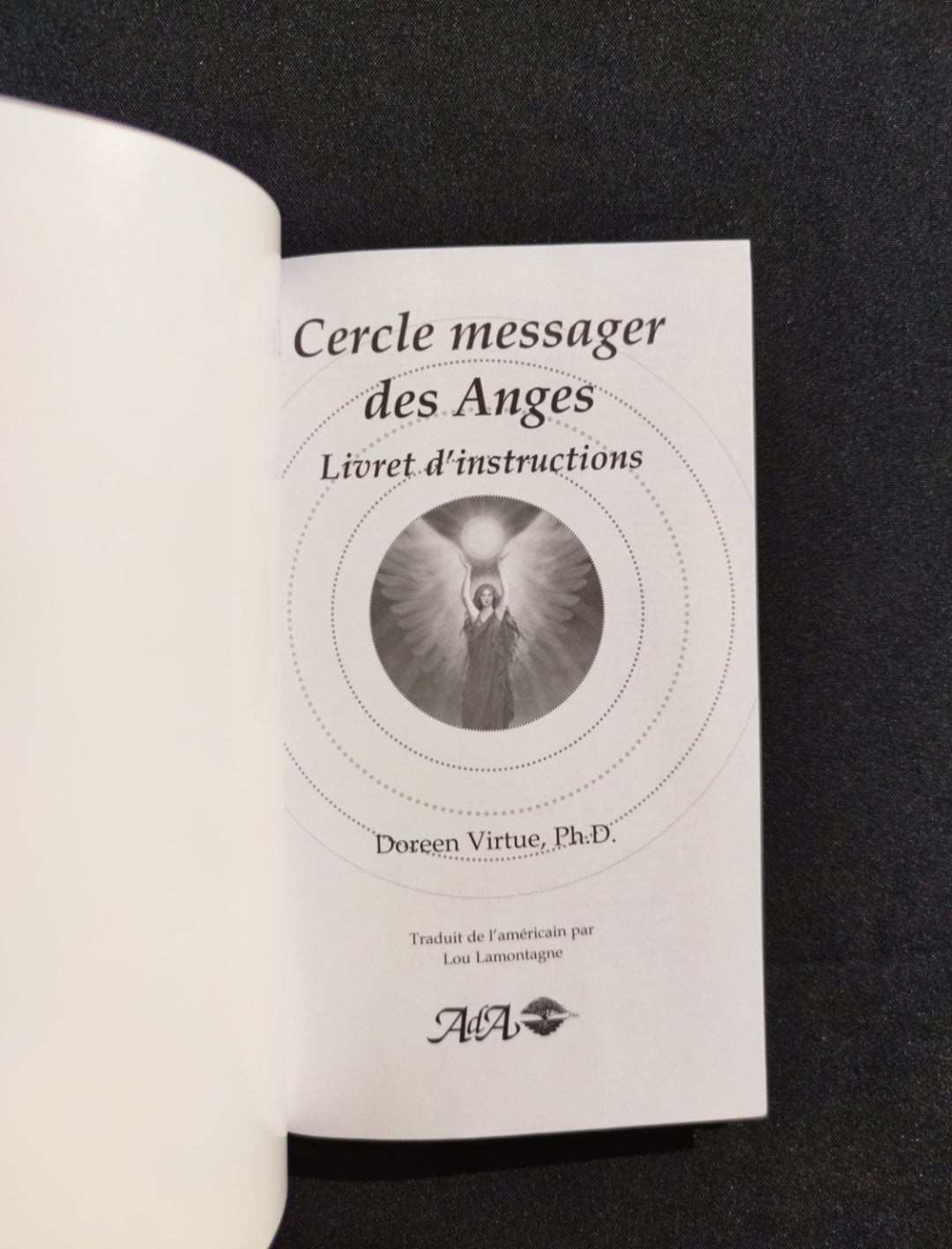 Angel Messenger Circle – Rare 2007 Collector’s Divination Box by Doreen Virtue – Complete Spiritual Oracle Set