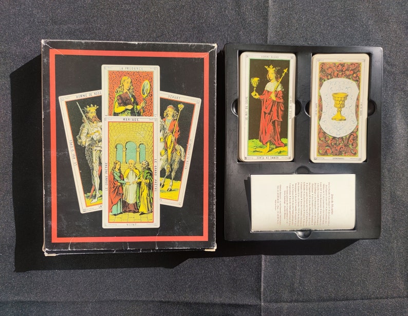 Medieval Tarot Étteilla – Rare 78-Card Reproduction with French Guide – Antique Divination Deck Inspired by Thoth