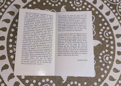 Universal tarot 2002 - Lo Scarabeo-gift-divination-cartomancy-clairvoyance-fortune telling- tarot deck-esotericism-divinatory guidance