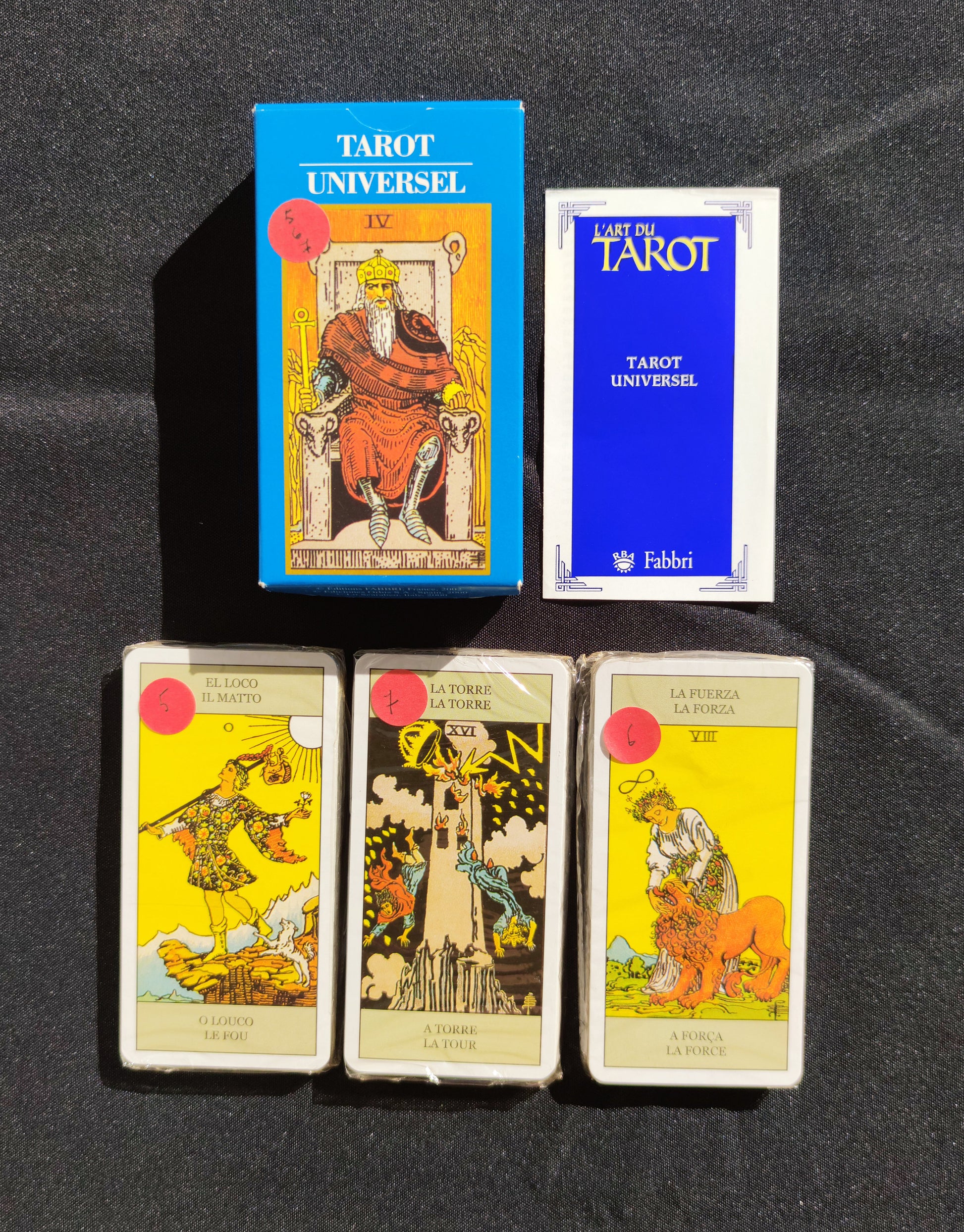 Universal tarot 2002 - Lo Scarabeo-gift-divination-cartomancy-clairvoyance-fortune telling- tarot deck-esotericism-divinatory guidance