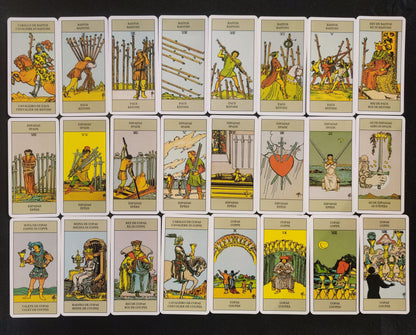 Universal tarot 2002 - Lo Scarabeo-gift-divination-cartomancy-clairvoyance-fortune telling- tarot deck-esotericism-divinatory guidance